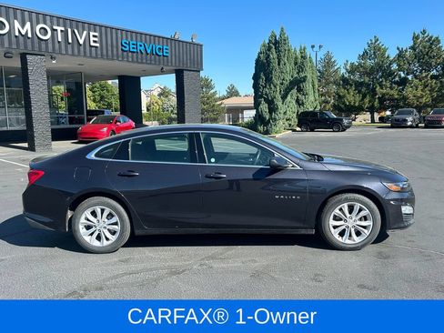Used 2023 Chevrolet Malibu LT FWD image 2
