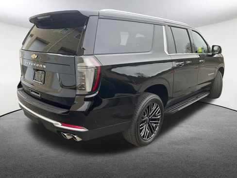 Certified 2026 Chevrolet Suburban High Country w/ Sun And Tow Package AWD/4WD image 14