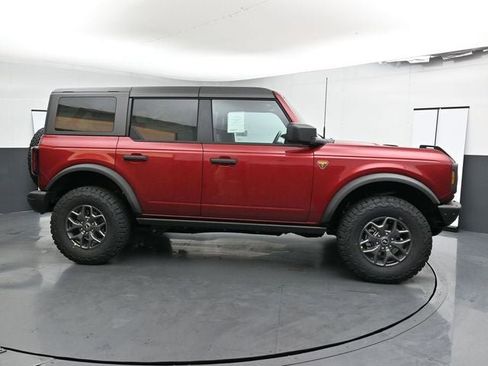 New 2025 Ford Bronco Badlands AWD/4WD image 13