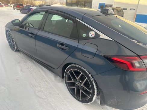 Used 2023 Honda Civic Sport Touring image 5