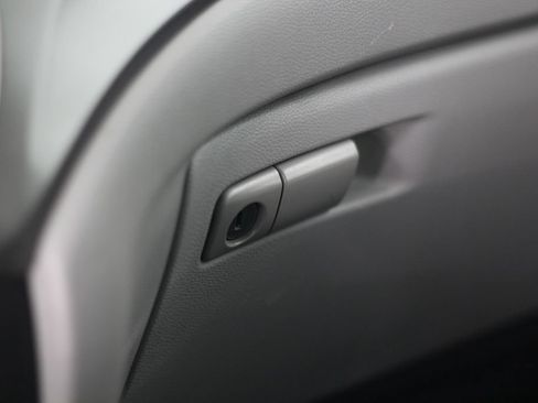 Used 2016 Honda Pilot LX image 51