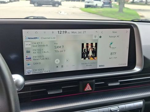 Used 2023 Hyundai Ioniq 6 SEL w/ Cargo Package AWD/4WD image 17