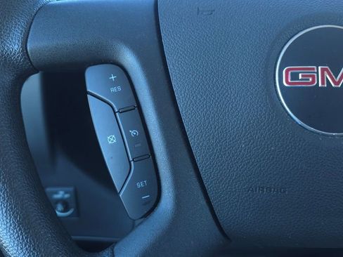 Used 2024 GMC Savana 2500 w/ Driver Convenience Package RWD image 21