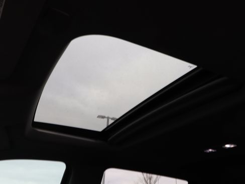 Used 2021 GMC Sierra 2500 Denali w/ Denali Ultimate Package image 25