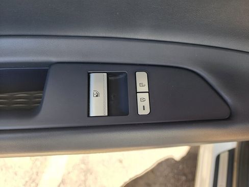 Used 2022 Genesis GV80 3.5T w/ Advanced Package 06 image 89