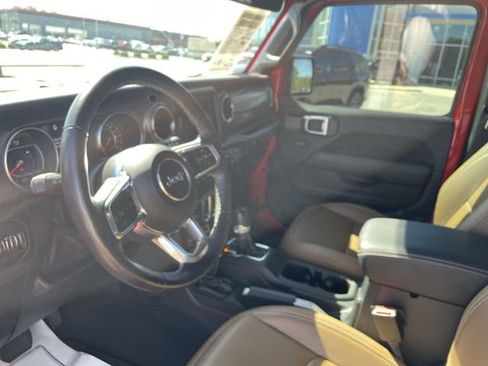 Used 2021 Jeep Wrangler Rubicon AWD/4WD image 14