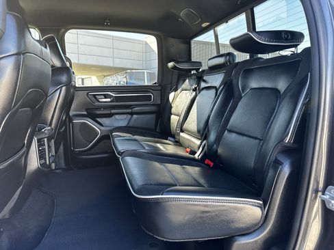 Used 2025 RAM 1500 Laramie w/ Sport Appearance Package image 31