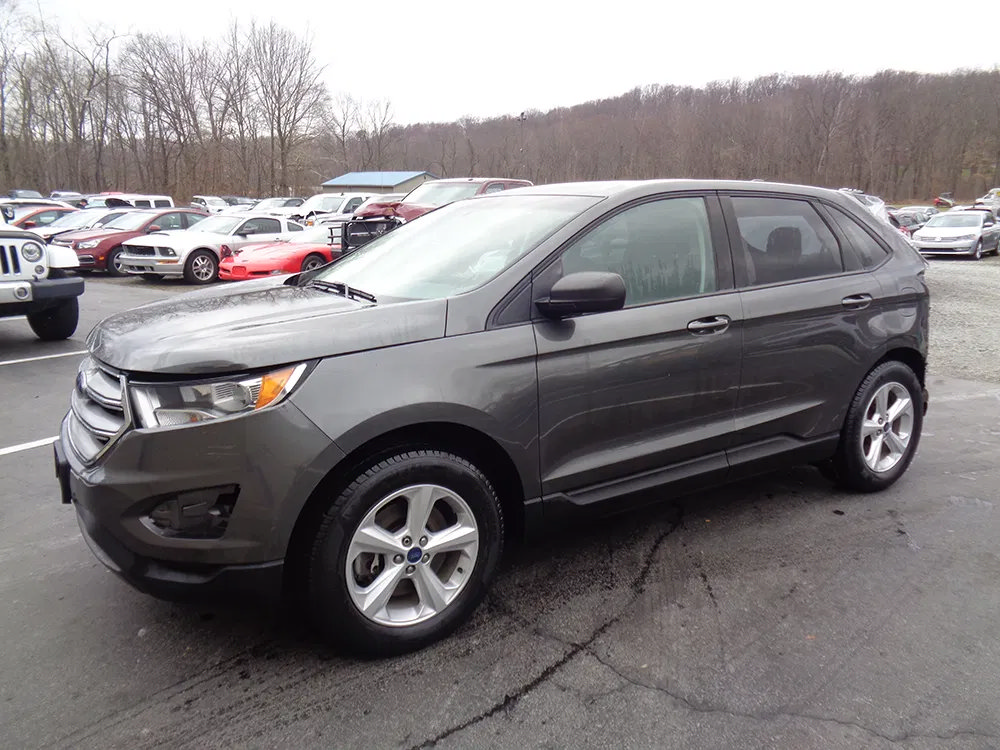 Used 2017 Ford Edge SE AWD/4WD image 7