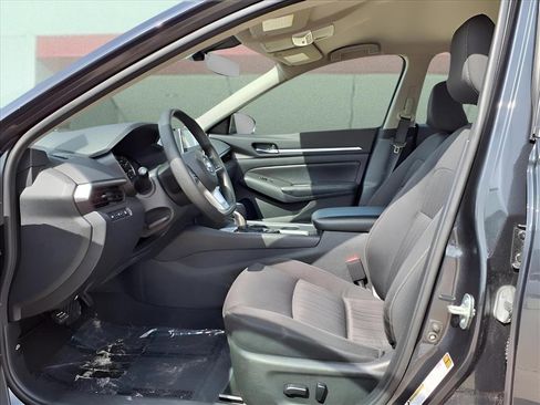 Used 2022 Nissan Altima 2.5 SV image 13