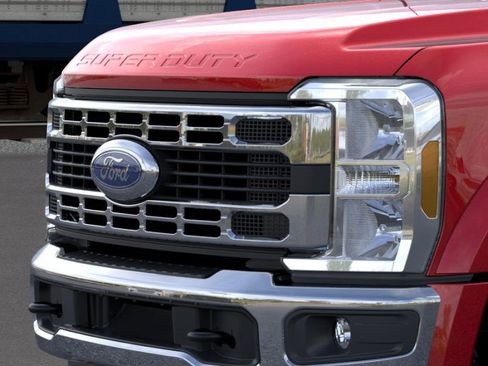 New 2026 Ford F450 XLT w/ FX4 Off-Road Package image 17