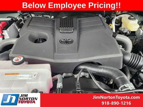 New 2026 Toyota Tundra Platinum AWD/4WD image 11