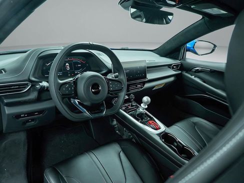 New 2025 Lotus Emira image 4