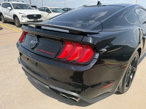 Used 2021 Ford Mustang GT Premium w/ Equipment Group 401A RWD image 31