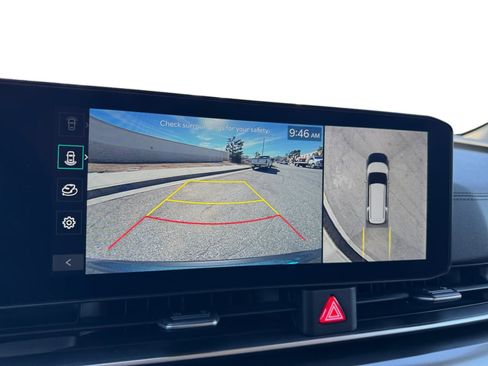 Used 2025 Kia Carnival SX Prestige image 13