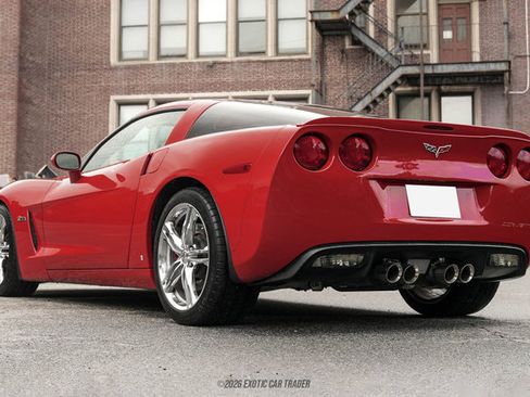 Used 2008 Chevrolet Corvette Coupe RWD image 16