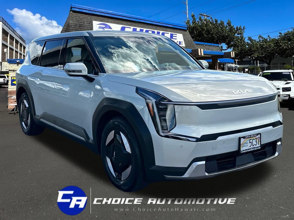 Used 2024 Kia EV9 Light Long Range RWD image 10