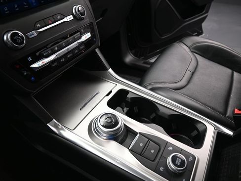Used 2020 Ford Explorer ST w/ Premium Technology Package AWD/4WD image 18