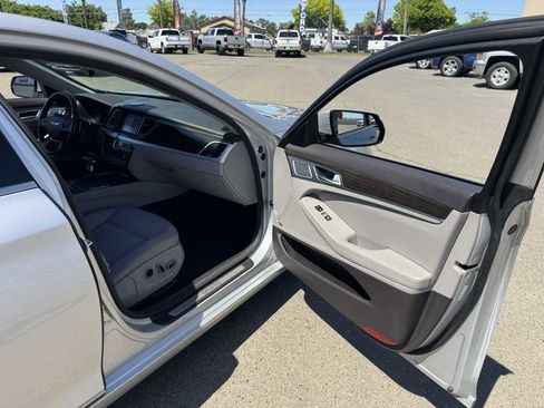 Used 2018 Genesis G80 3.8 w/ Option Group 02 AWD/4WD image 15