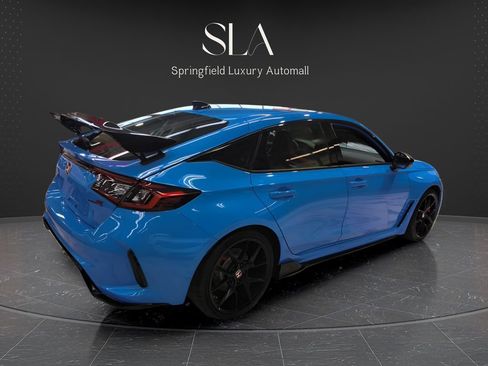 Used 2025 Honda Civic Type R image 7