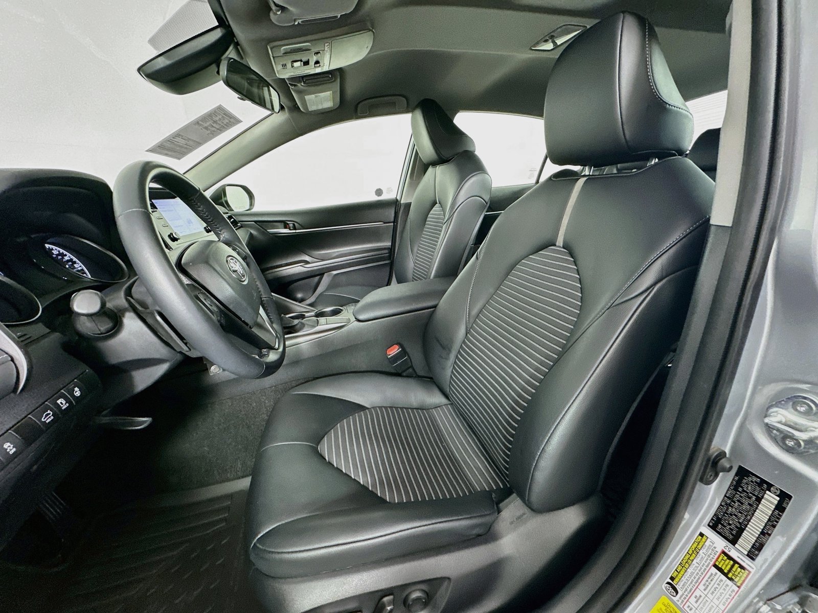 Certified 2023 Toyota Camry SE w/ Cold Weather Package FWD image 20