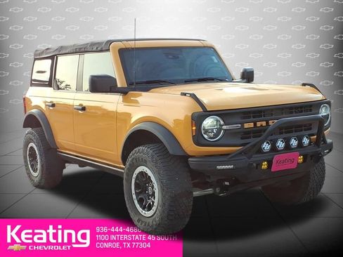 Used 2022 Ford Bronco 4-Door AWD/4WD image 3