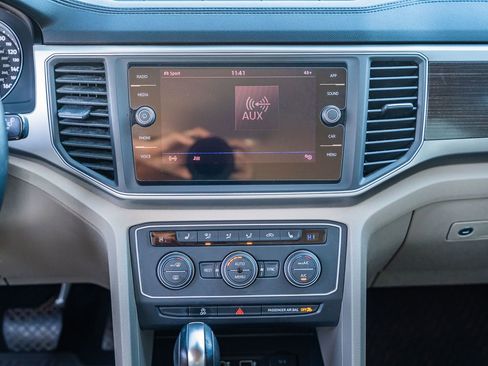 Used 2019 Volkswagen Atlas SE image 31