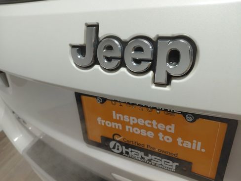 Certified 2021 Jeep Grand Cherokee Overland image 38