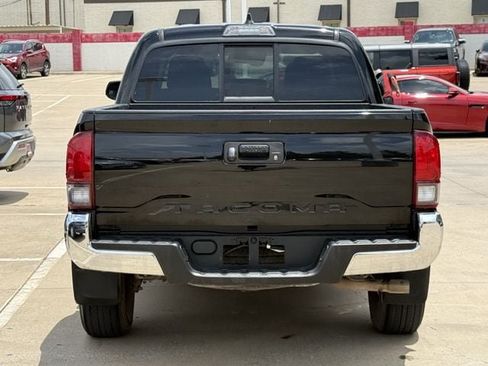 Used 2023 Toyota Tacoma SR5 w/ SR5 Appearance Package RWD image 5