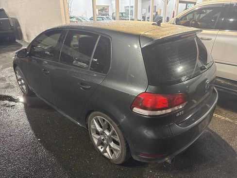 Used 2014 Volkswagen GTI Driver's Edition image 2