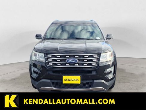 Used 2016 Ford Explorer XLT w/ Equipment Group 202A AWD/4WD image 1