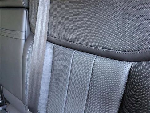 Used 2022 Land Rover Range Rover SE image 15