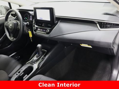 Certified 2024 Toyota Corolla LE image 32