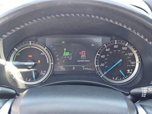 Used 2020 Toyota Highlander XLE AWD/4WD image 25