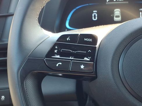 New 2025 Hyundai Elantra Sport FWD image 19