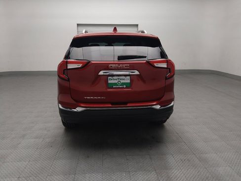 Used 2022 GMC Terrain SLT w/ LPO, Floor Liner Package FWD image 6