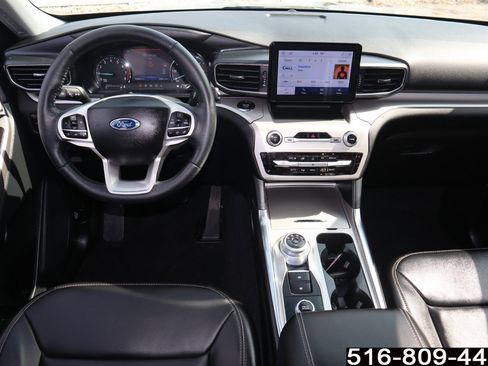 Used 2023 Ford Explorer XLT w/ Equipment Group 202A image 20