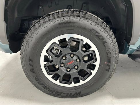 Used 2025 Toyota 4Runner TRD Off-Road image 59