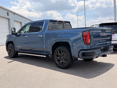 Used 2026 GMC Sierra 1500 Denali AWD/4WD image 18