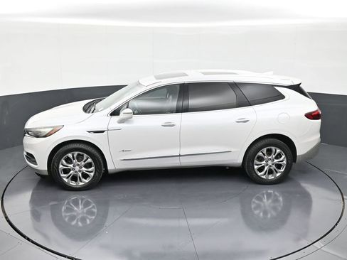 Used 2018 Buick Enclave Avenir FWD image 13