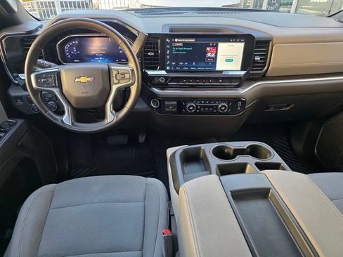 Certified 2026 Chevrolet Silverado 1500 LT RWD image 14