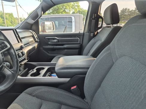 Used 2020 RAM 1500 Big Horn AWD/4WD image 3