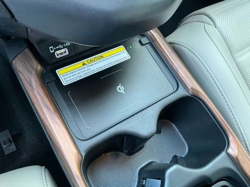 Used 2022 Honda CR-V Touring image 21