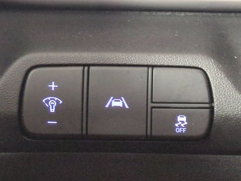 Used 2023 Hyundai Elantra SEL FWD image 24