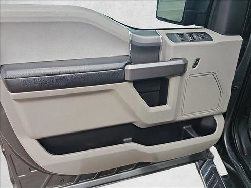 Used 2019 Ford F150 XLT w/ Equipment Group 302A Luxury image 12