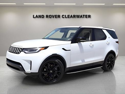 Used 2025 Land Rover Discovery S AWD/4WD image 1