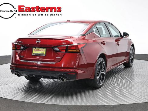 Used 2023 Nissan Altima 2.5 SR AWD/4WD image 5
