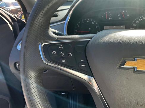 Used 2020 Chevrolet Malibu LT w/ Fleet LT Safety Plus Package image 11