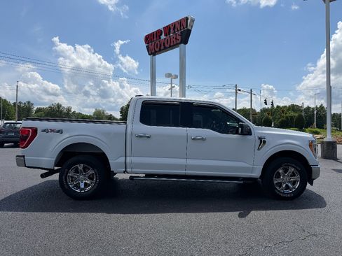 Used 2021 Ford F150 XLT w/ Equipment Group 302A High AWD/4WD image 8