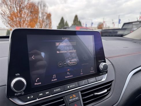 Used 2020 Nissan Altima 2.5 SR w/ Premium Package image 25