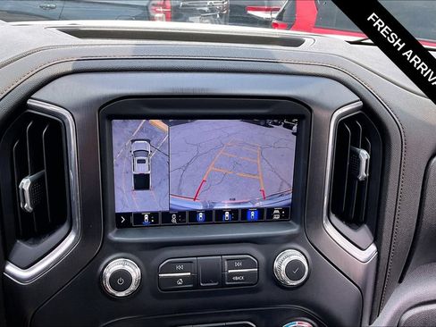 Used 2020 GMC Sierra 1500 AT4 w/ Off-Road Performance Package AWD/4WD image 10